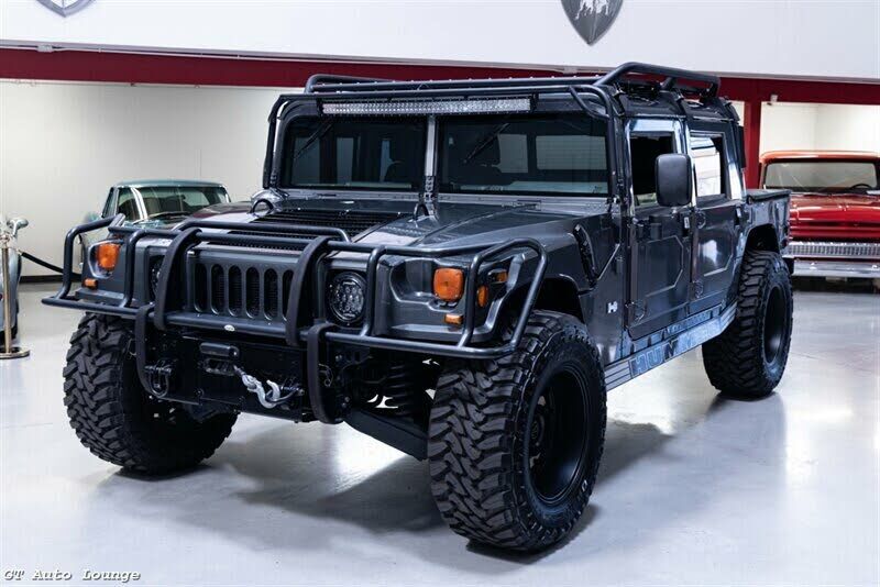 HUMMER H1