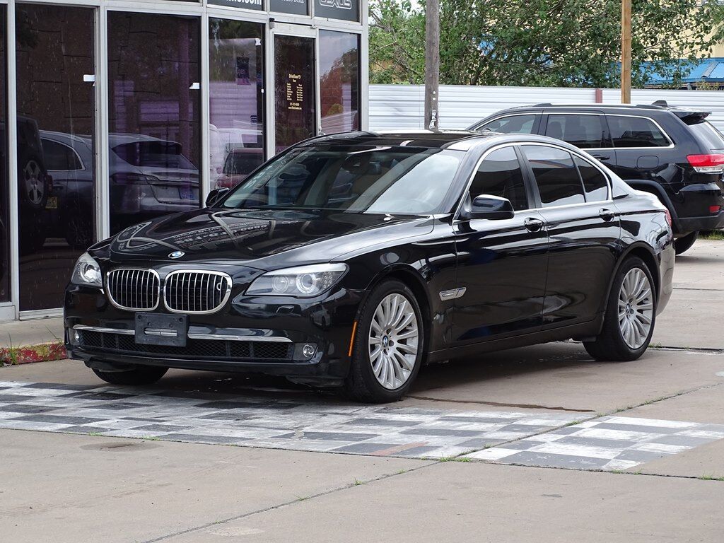 BMW 750i