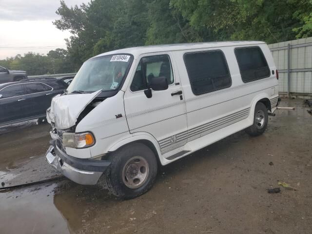 Dodge Ram Van