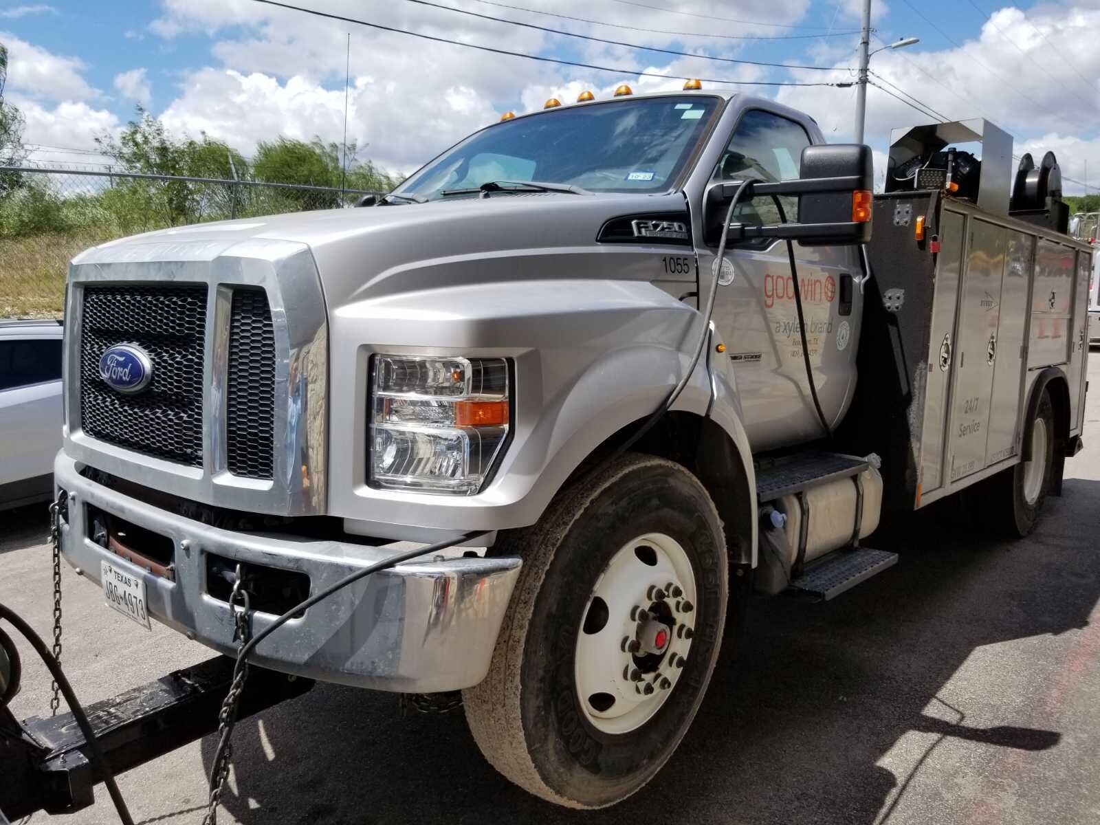 Ford F-750