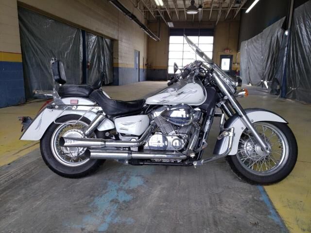 Honda VT750 (Shadow Aero)