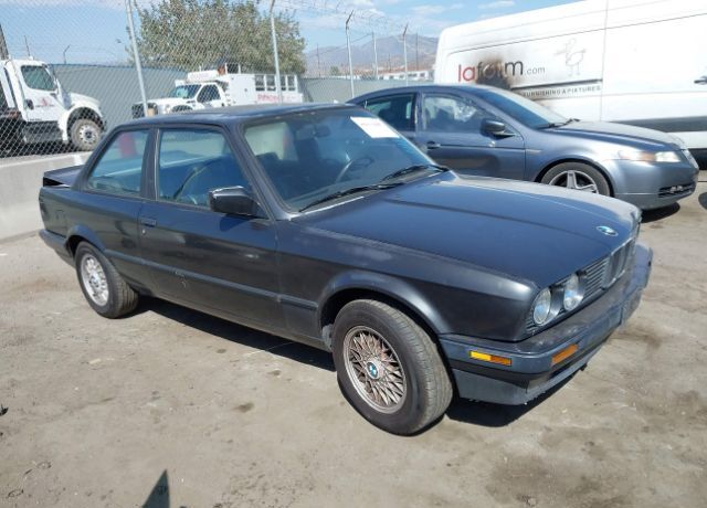 BMW 318iS
