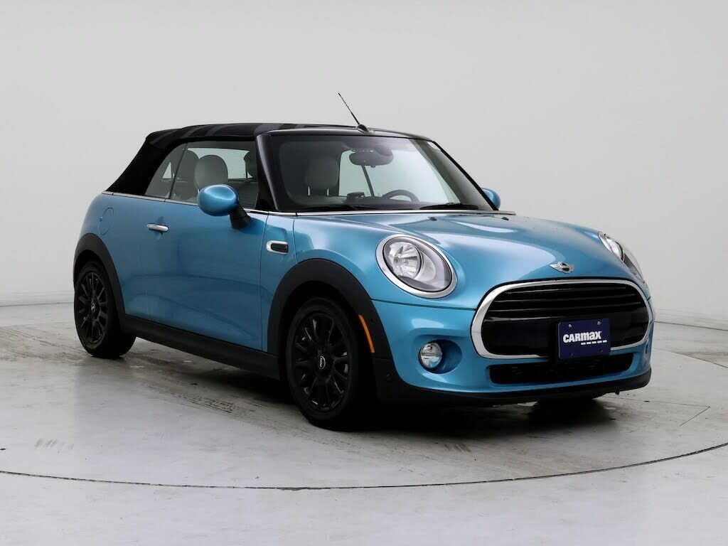 MINI Cooper Convertible