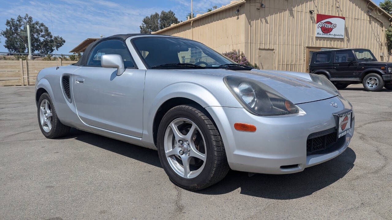 Toyota MR2