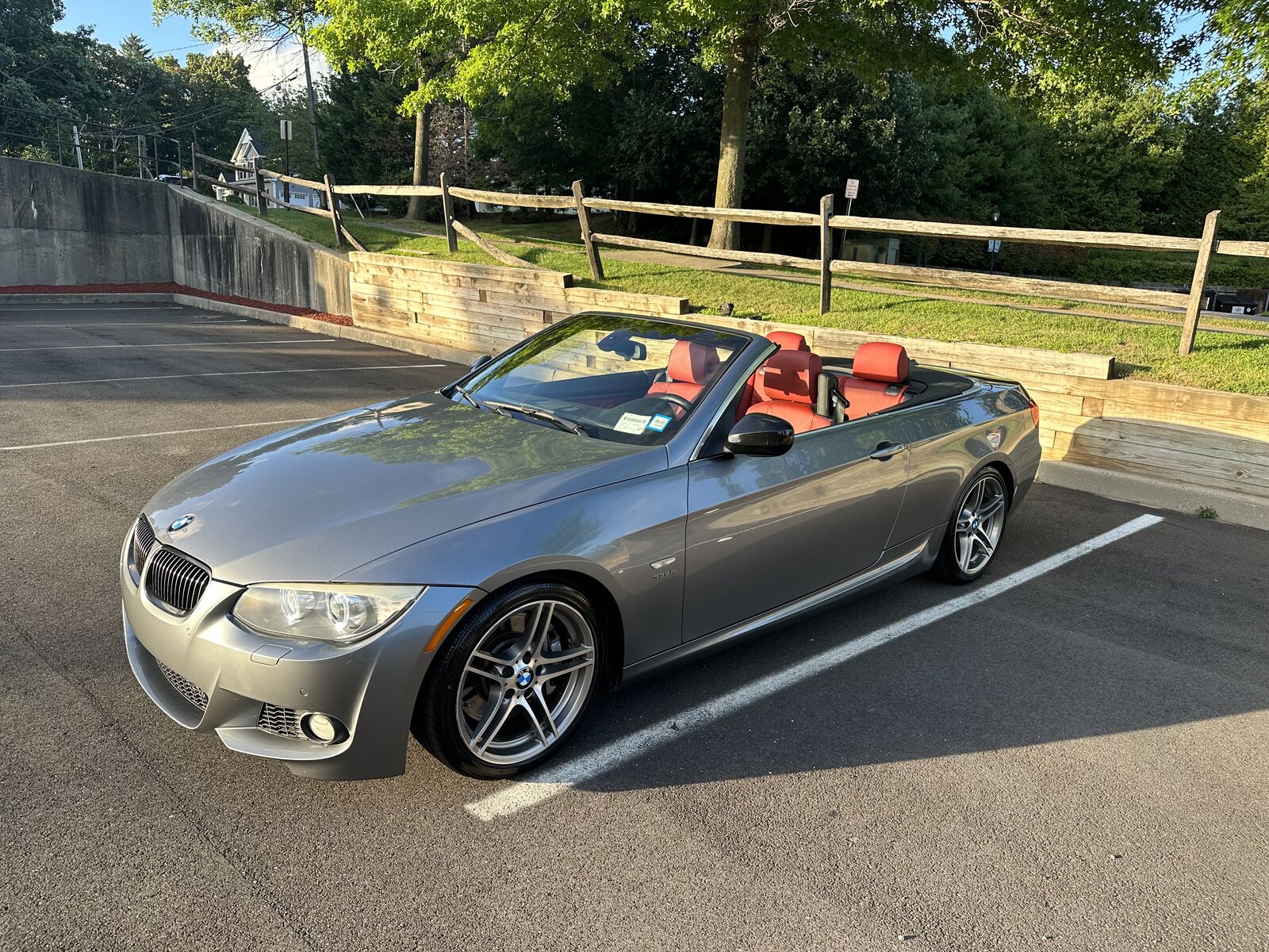 BMW 335is