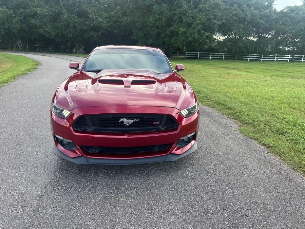 2017 FORD Mustang