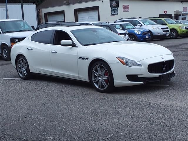 Maserati Quattroporte