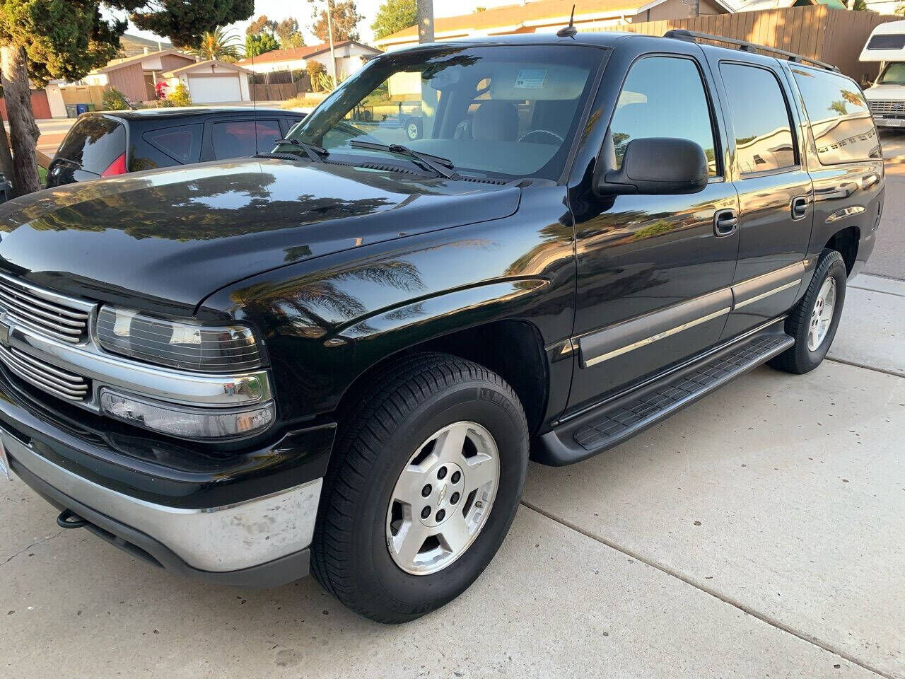2004 CHEVROLET Suburban