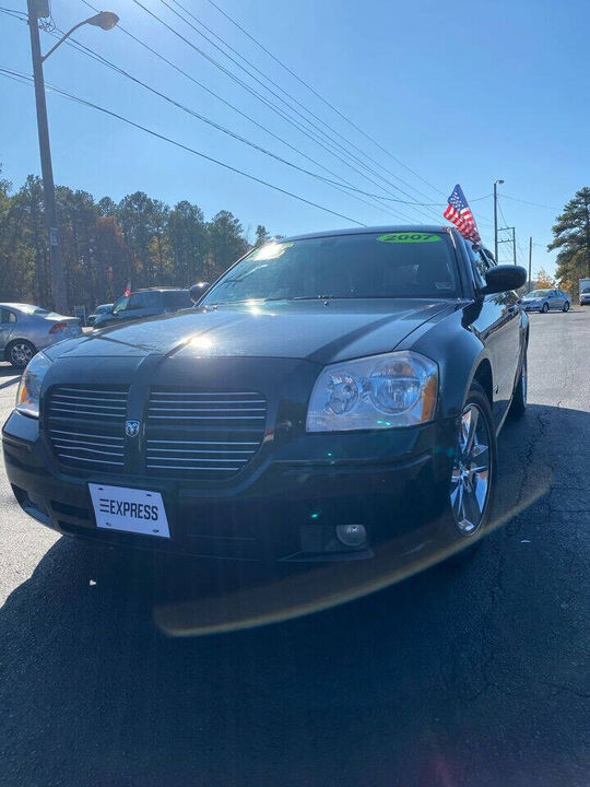 2007 DODGE Magnum