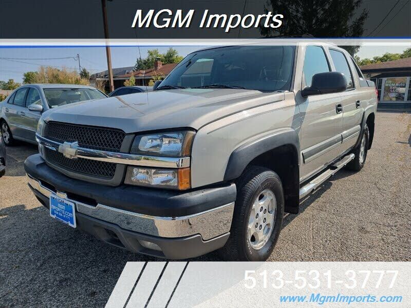 2004 CHEVROLET Avalanche