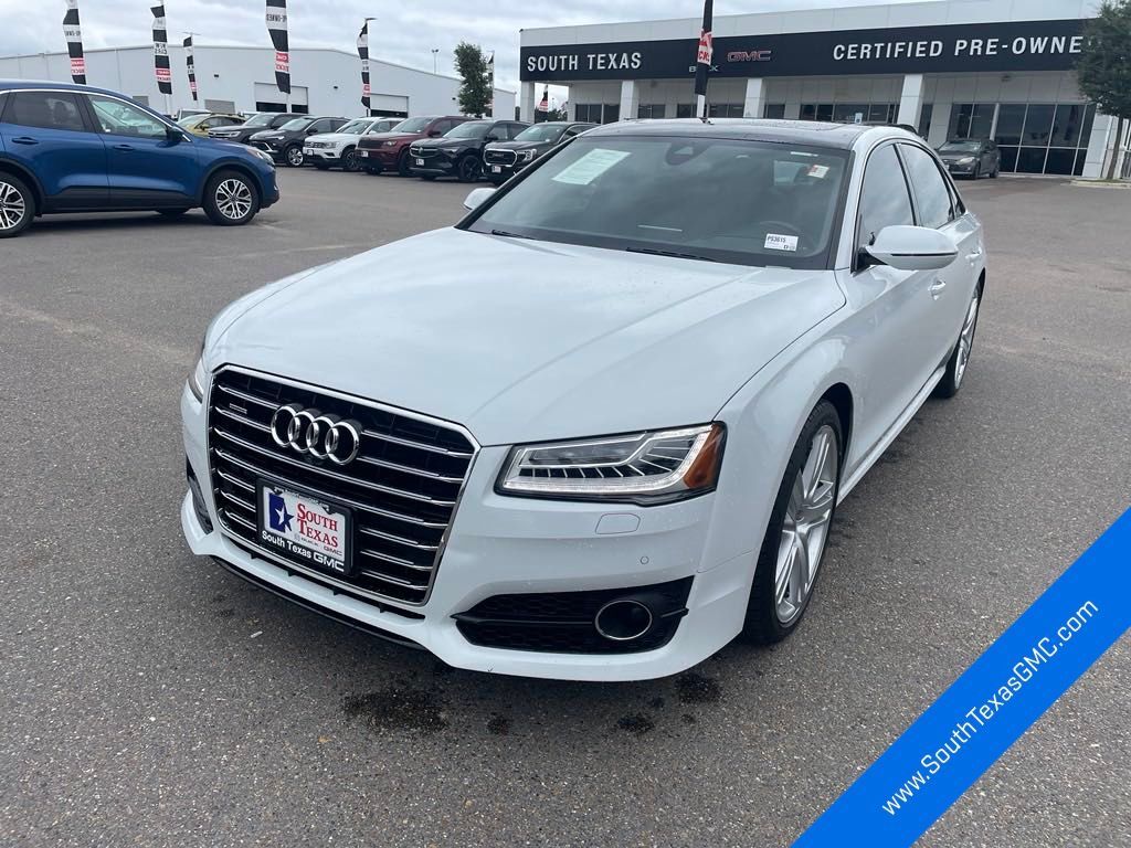 Audi A8