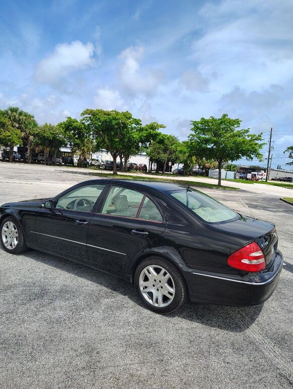 2003 MERCEDES-BENZ E-Class