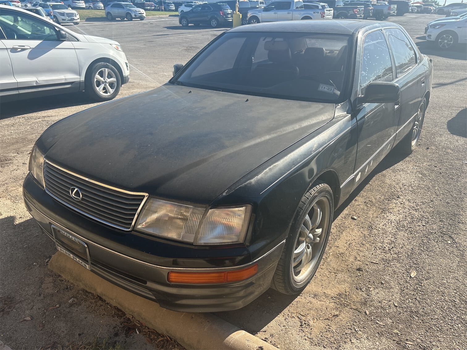 Lexus LS