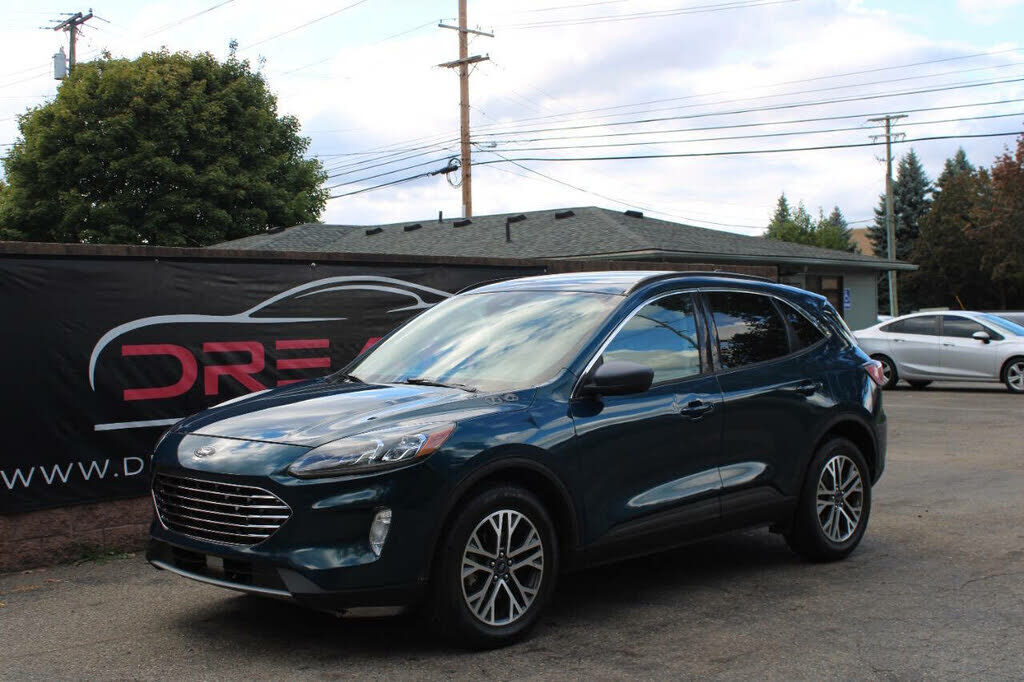2020 FORD Escape