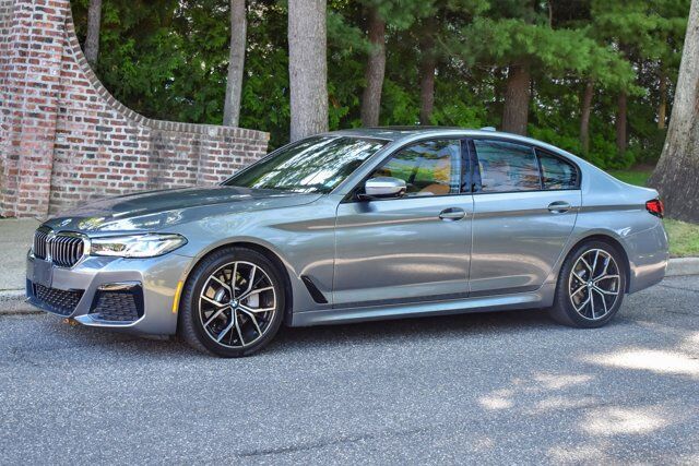 2021 BMW 530i