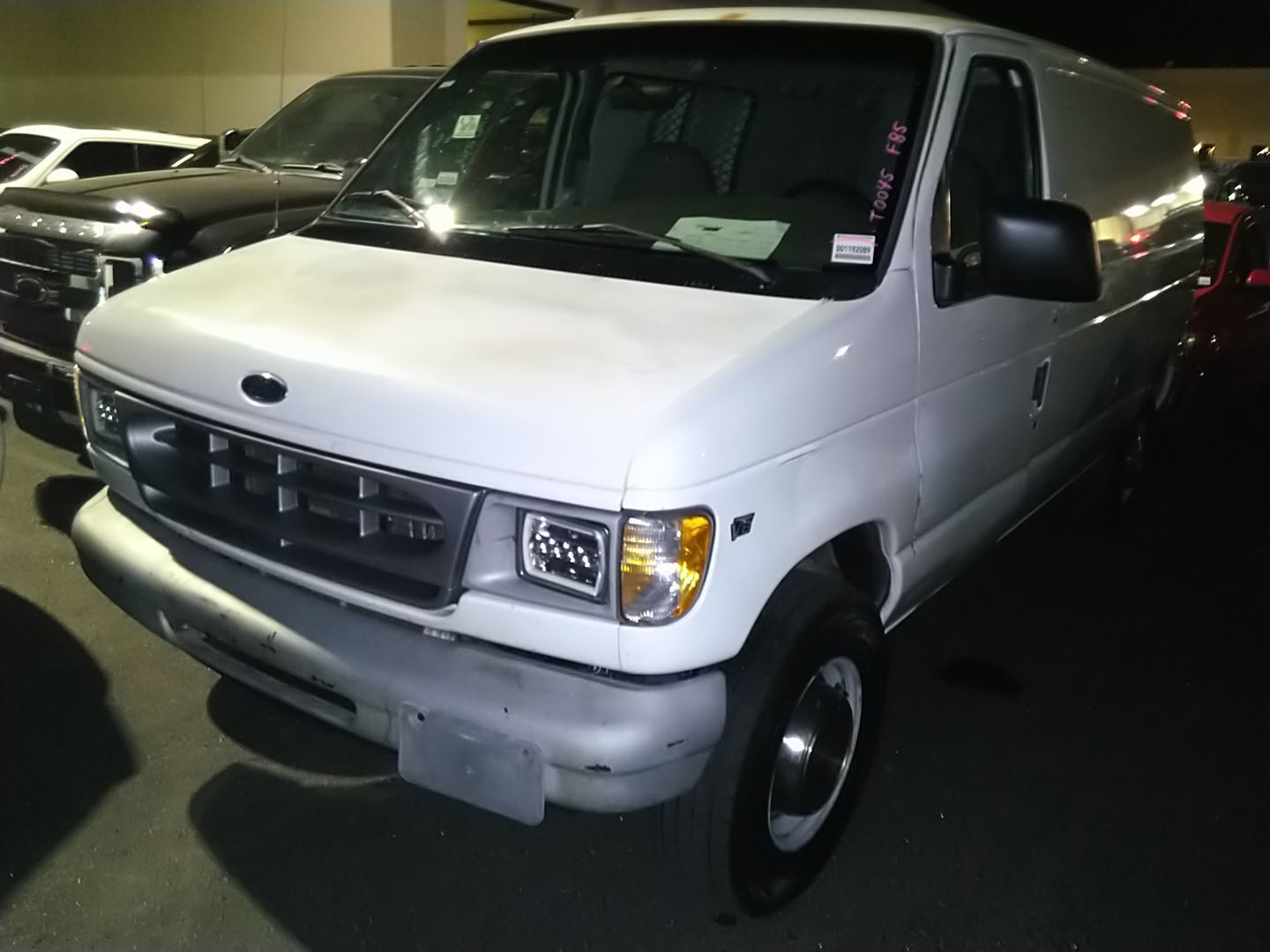 Ford E-250