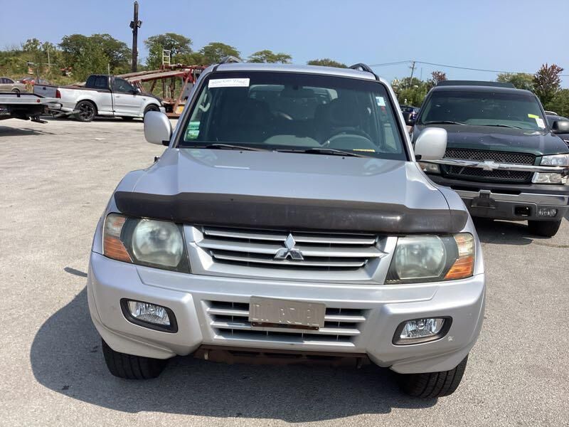 Mitsubishi Montero