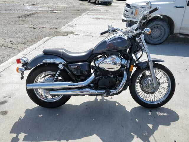 Honda VT750 (Shadow)