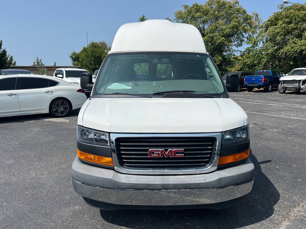 2019 GMC Savana