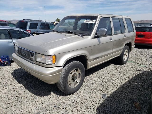 Isuzu Trooper