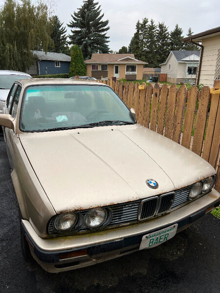 BMW 325i