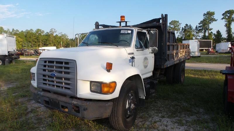Ford F-800