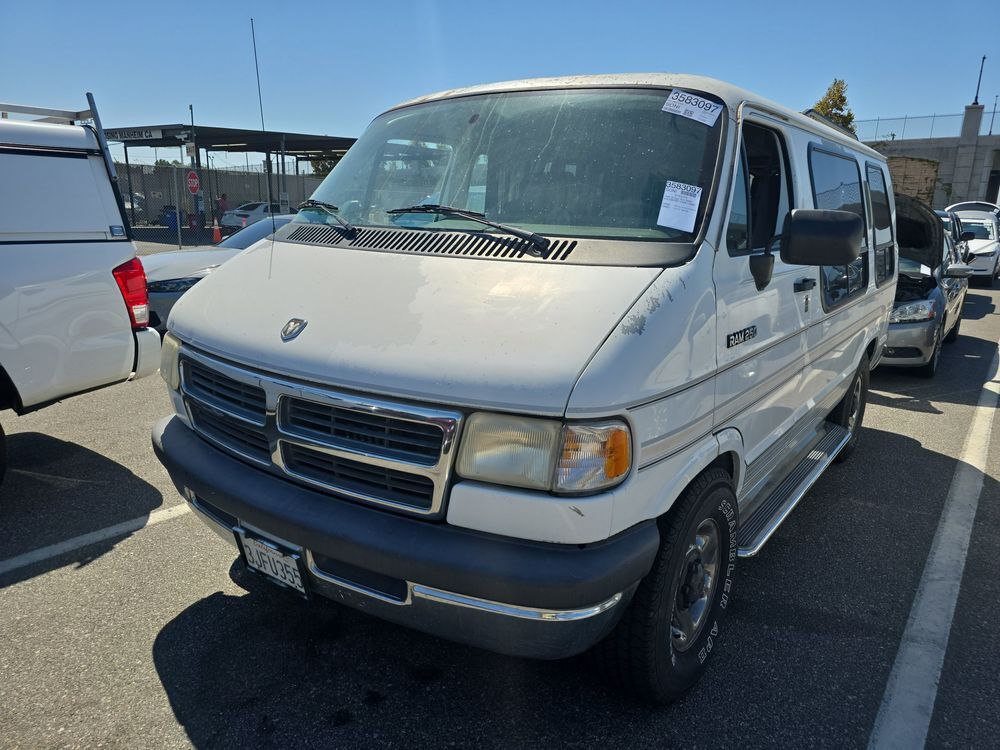 Dodge Ram Van
