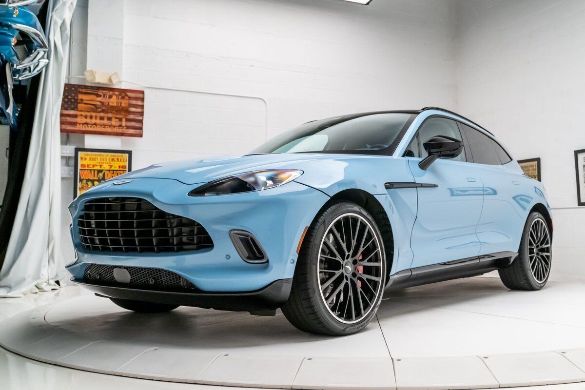ASTON MARTIN