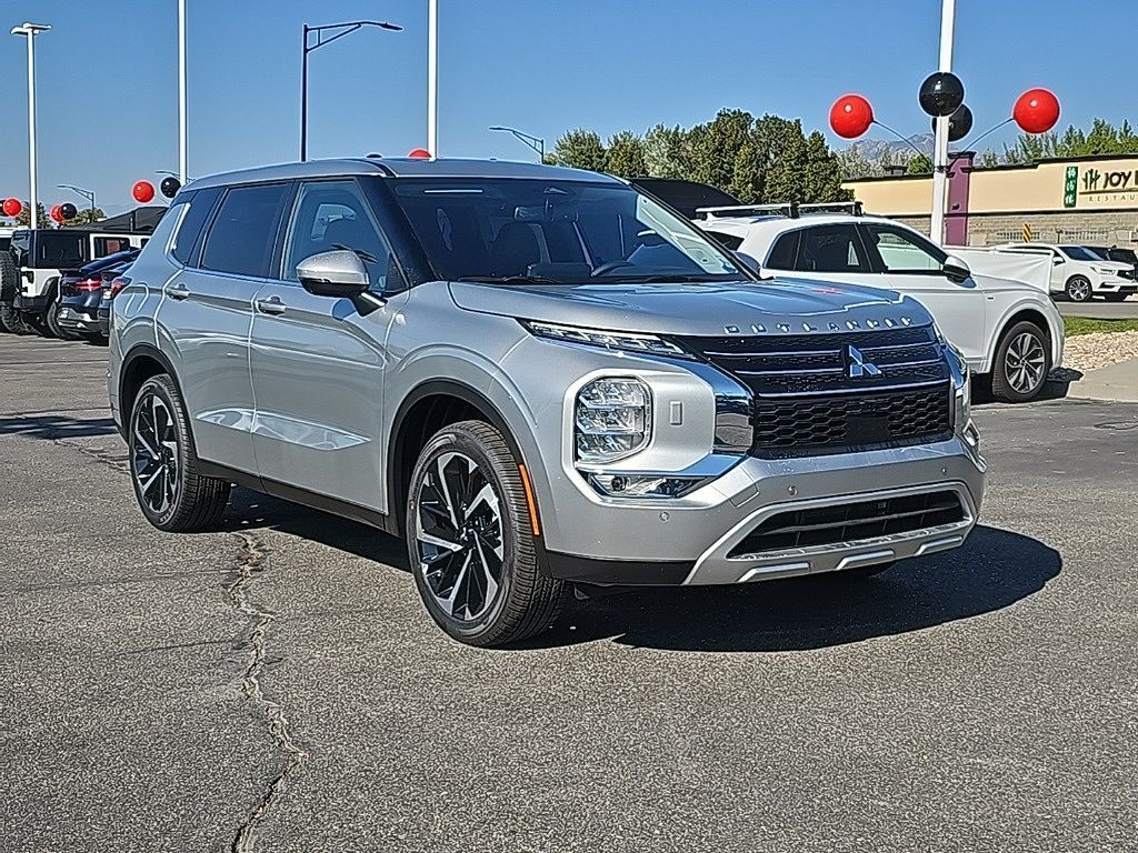 2024 MITSUBISHI Outlander