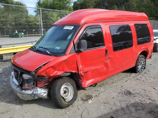 GMC Savana