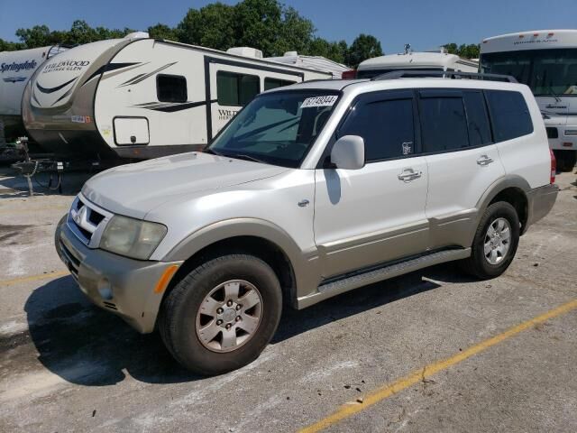Mitsubishi Montero