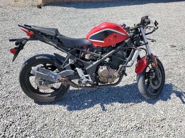 Honda CBR300RA