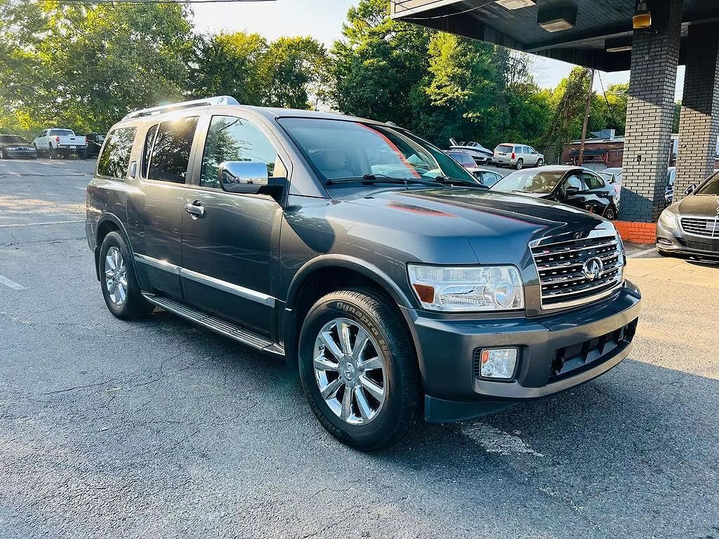 Infiniti QX56