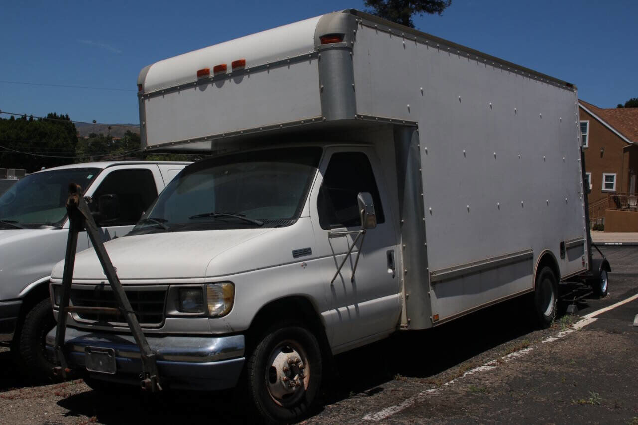 Ford E-350