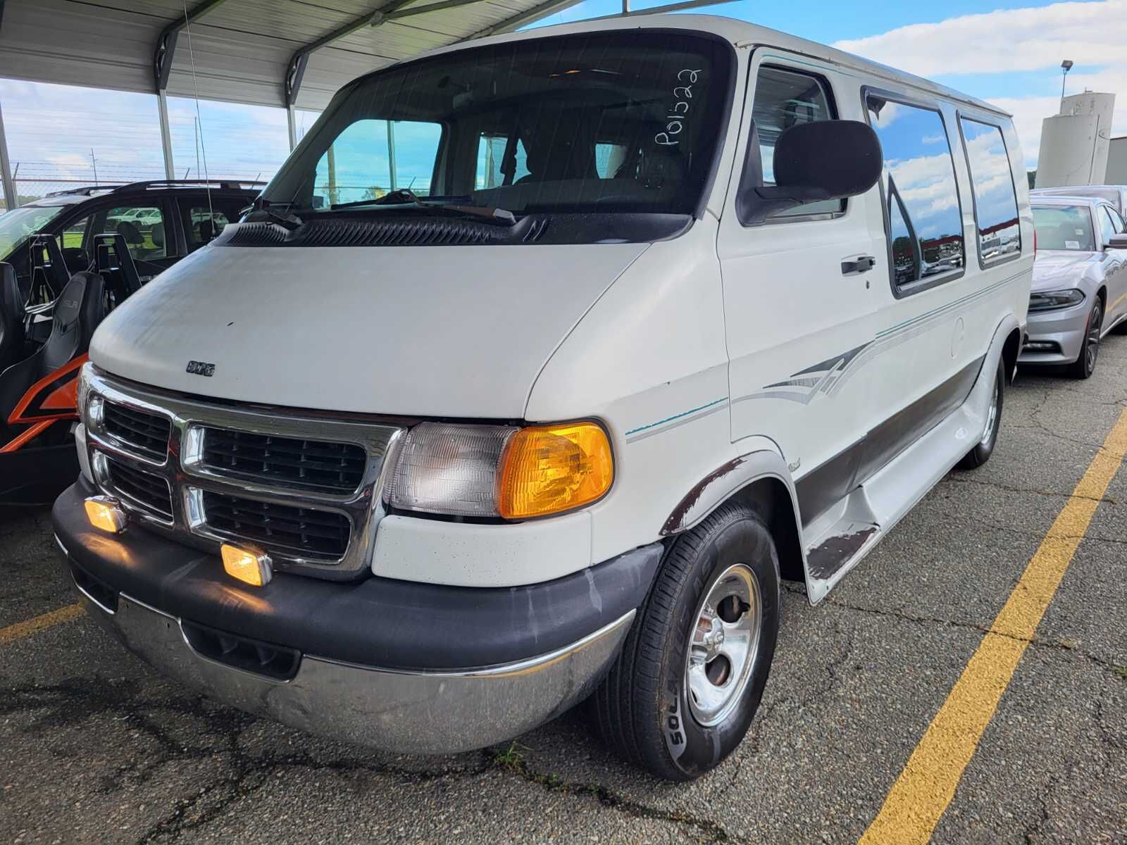 Dodge Ram Van