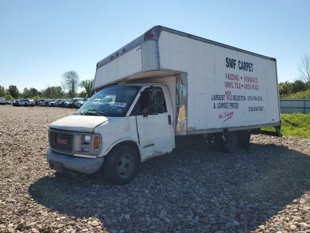 GMC Savana