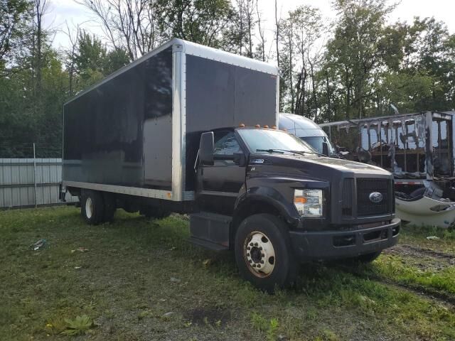 Ford F-750