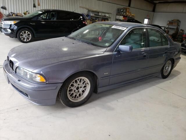 BMW 525i
