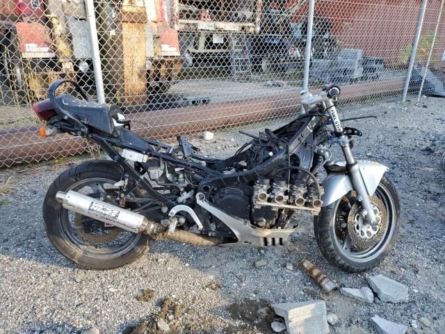 Suzuki GSX600F