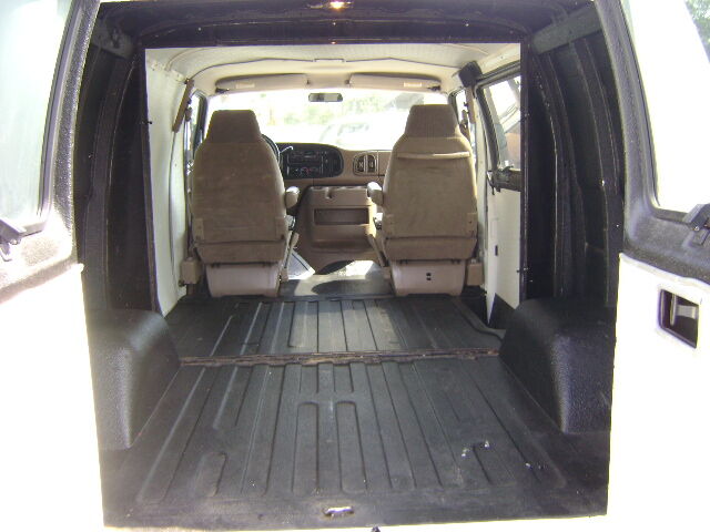 Dodge Ram Van