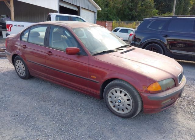 BMW 323i