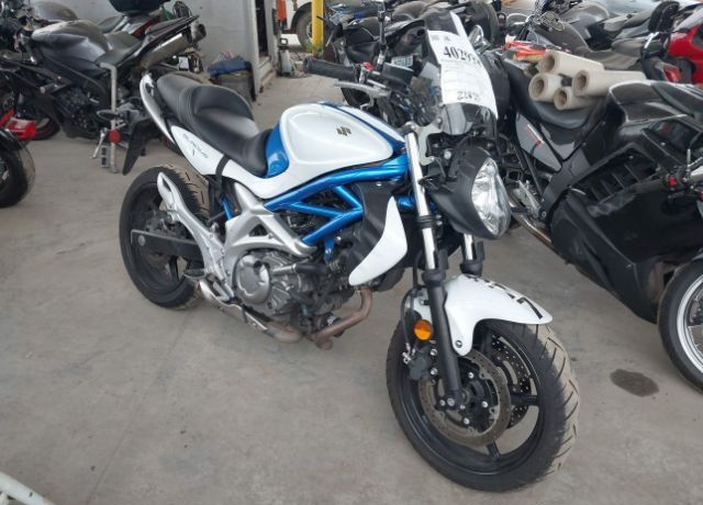 Suzuki SFV650