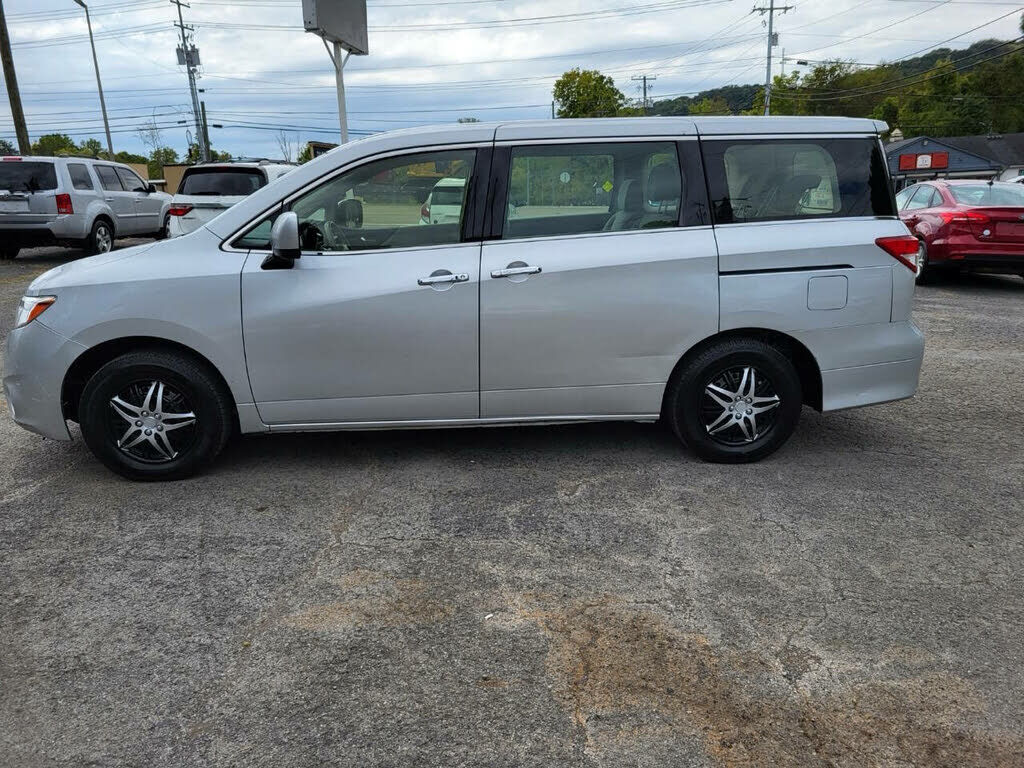 Nissan Quest