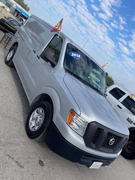 2014 NISSAN NV