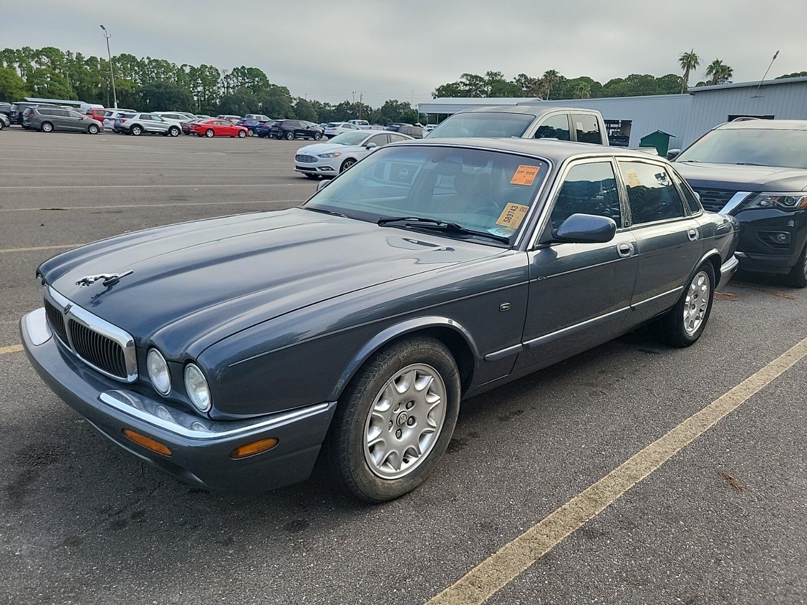 Jaguar XJ8