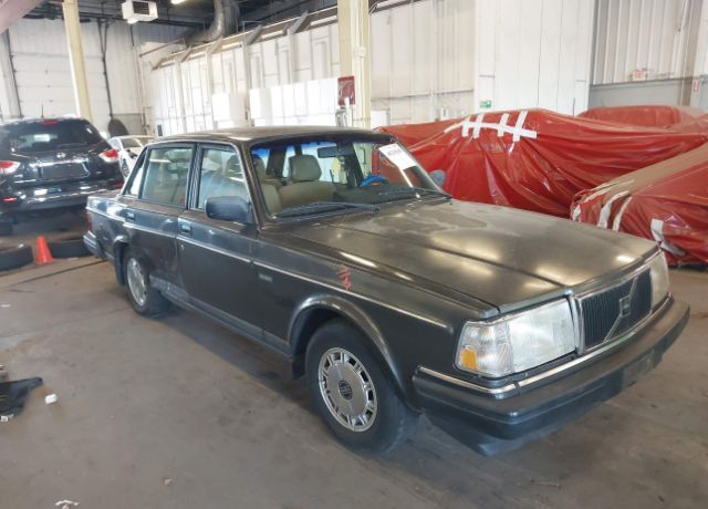 Volvo 240 Series