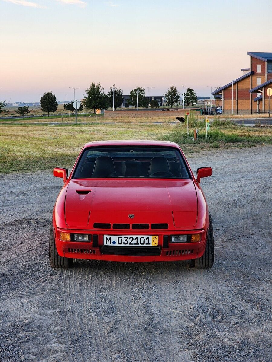PORSCHE