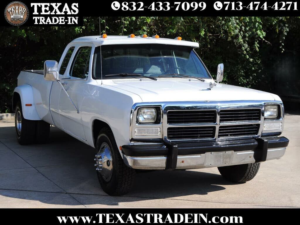 Dodge D-Series
