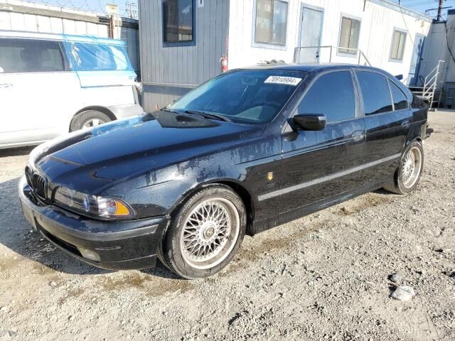 BMW 528i