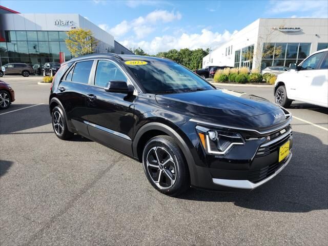 2023 KIA Niro